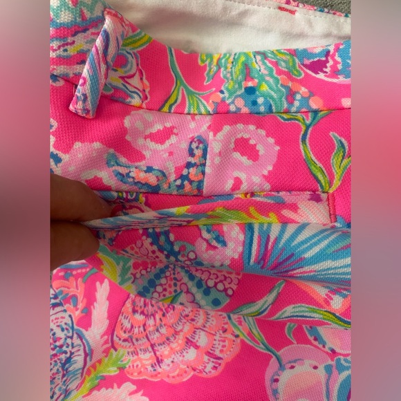 Lilly Pulitzer Pink, Green, Blue Callahan Shorts in Pink Isle size 8 with pocket - Picture 9 of 9